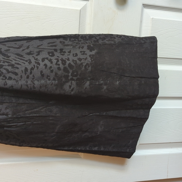 Snap Dress size 11 Black Metallic Animal Print one shoulder - Picture 3 of 7